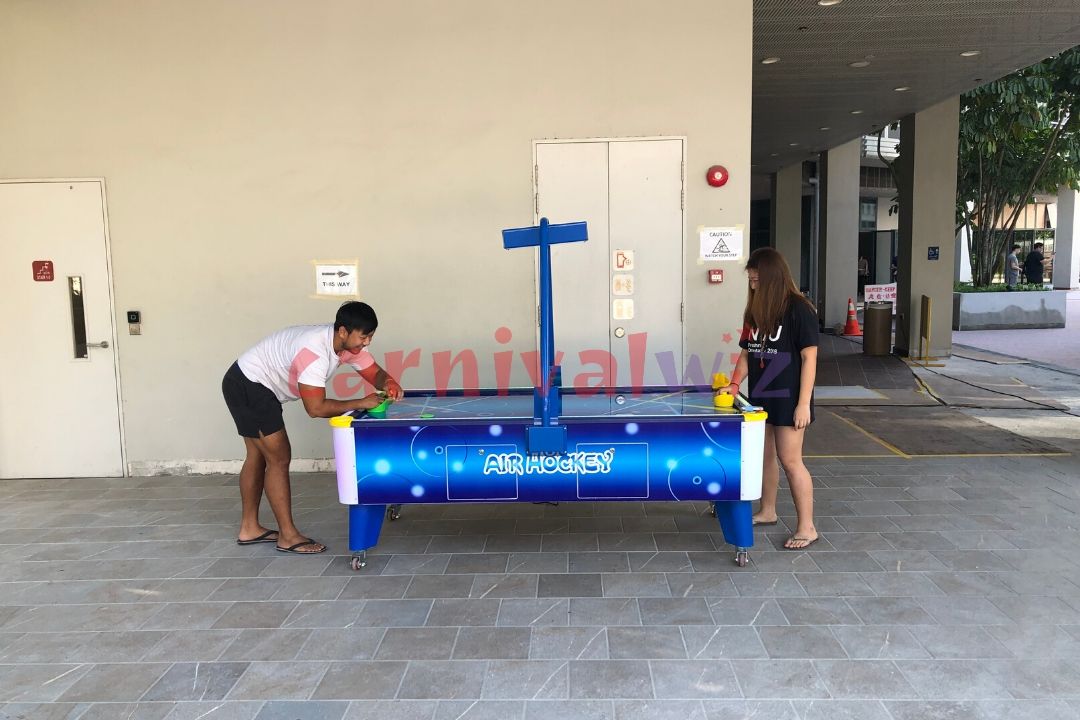 air-hockey-arcade-rental-singapore air hockey rental singapore