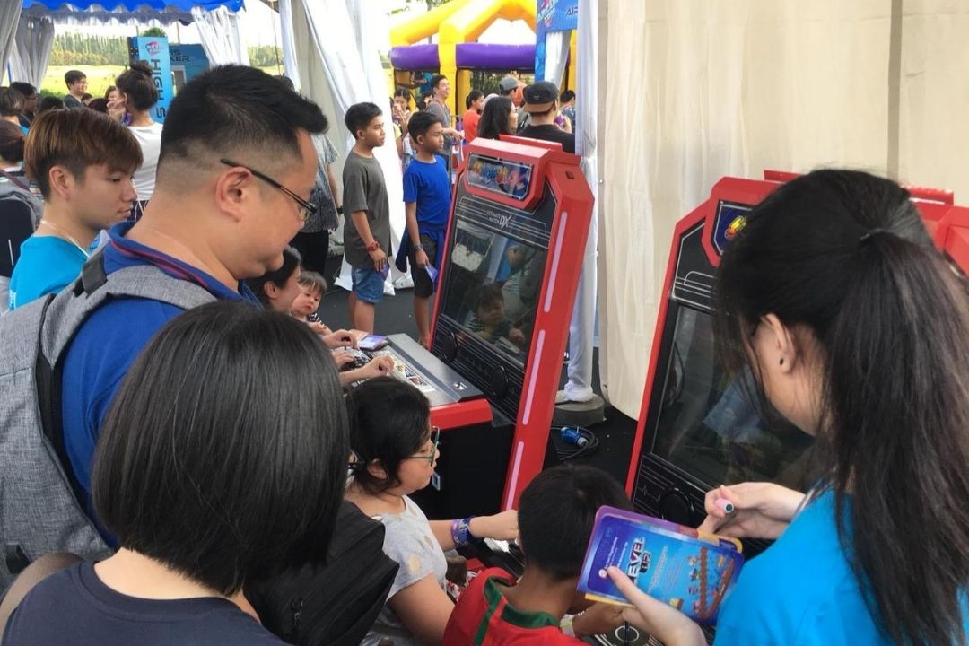 retro arcade for rent