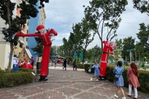 Santa Claus Decor rental singapore