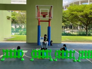 Kids plastic play fence green carnival wiz singapore rent kids and children safety barrier playpen fencing