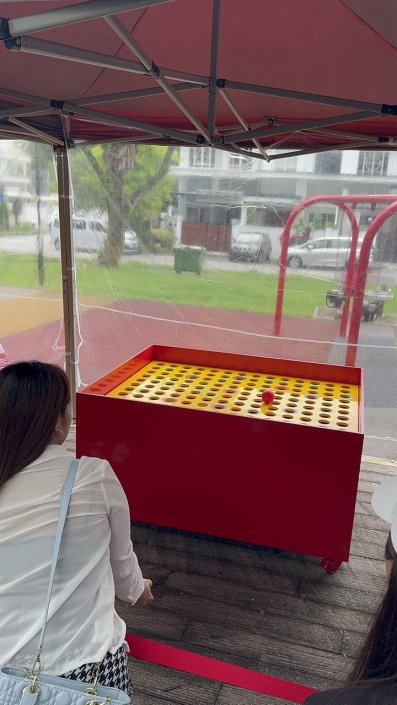 Roll a ball carnival game