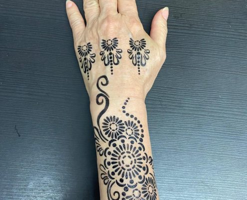 Henna Airbrush tattoo art sample