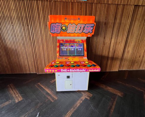 Multiplayer Bishi Bashi machine setup at OLA Beach Club, Singapore – perfect for parties and team challenges